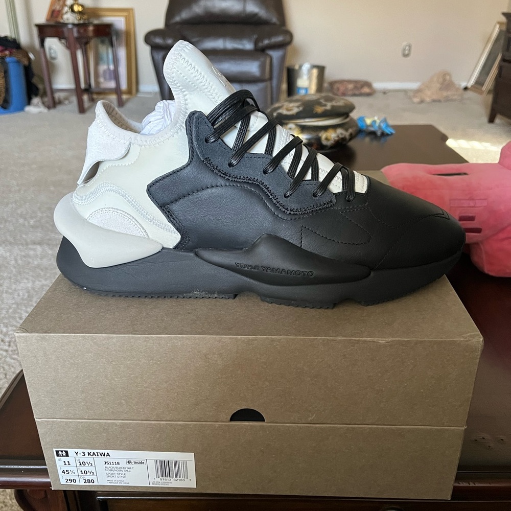 Y-3 Kaiwa Black and White Sneakers